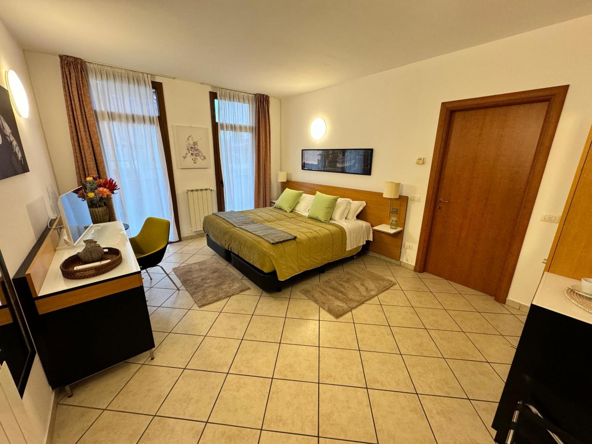 Residence Malpensa ソンマ・ロンバルド エクステリア 写真